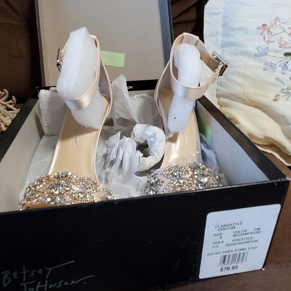 Betsey Johnson Gina heels